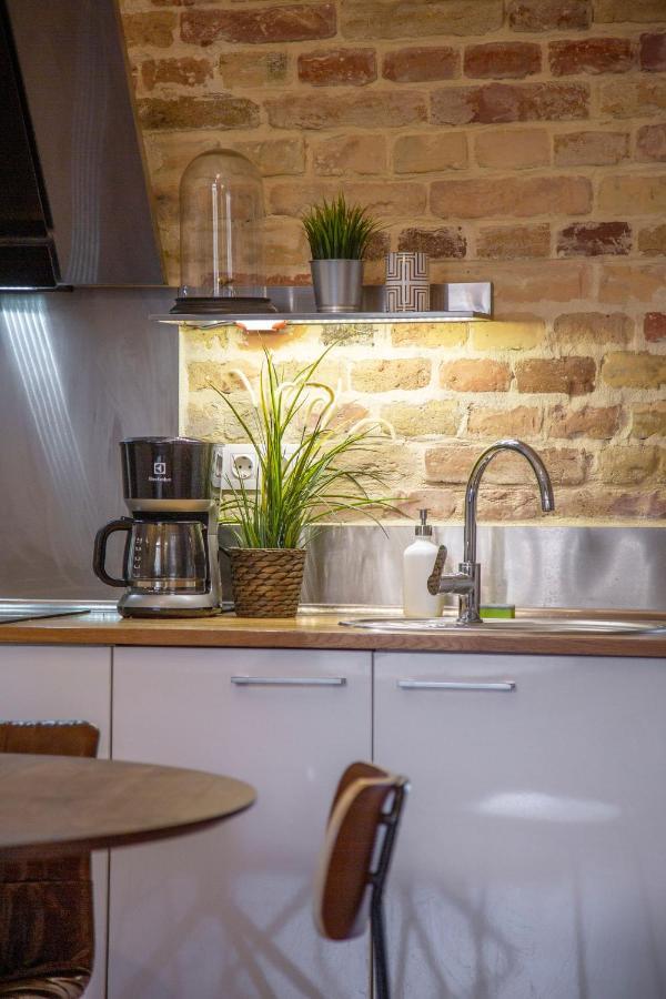 Deluxe Downtown Home By Elisabeth Budapest Bagian luar foto